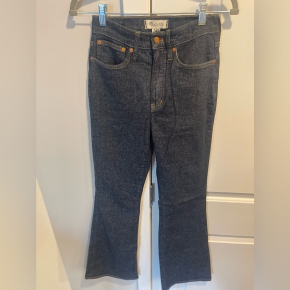 NWOT! Madewell The Perfect Vintage Flare Jean in Wrenford Wash, Size 24 - Picture 6 of 8